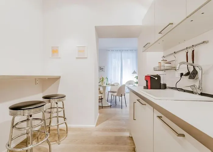 Vatican Chic House Apartment