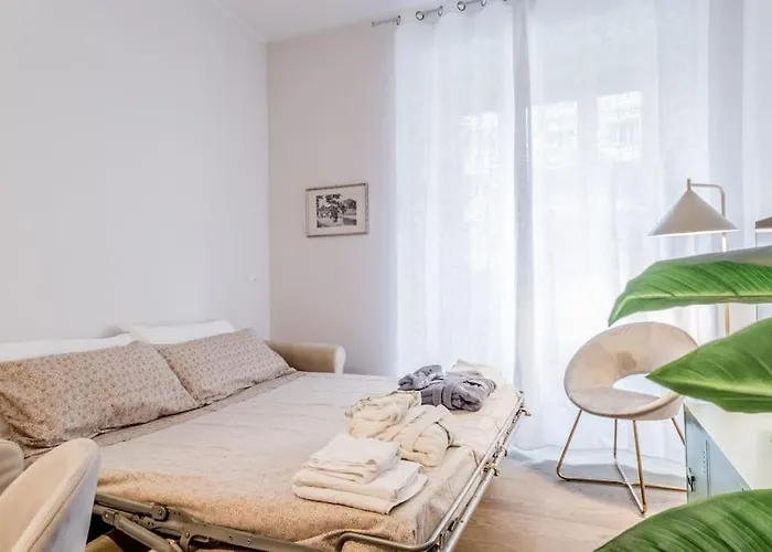 Vatican Chic House Apartment